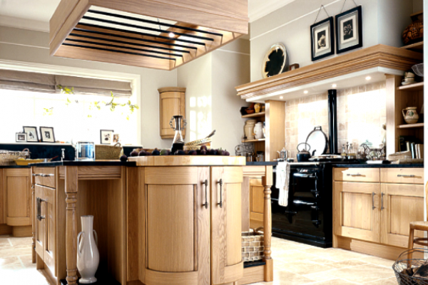 Solid wood kitchens in their natural colours. 